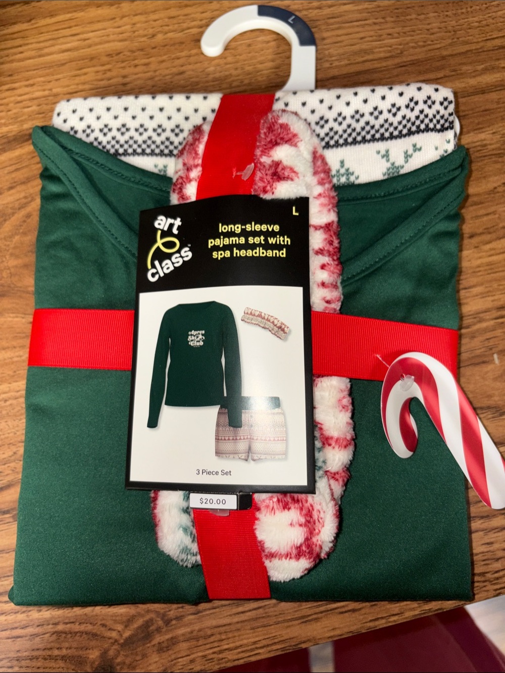 5/$10 art class Green Long-Sleeve Pajama Set with Red & White Headband